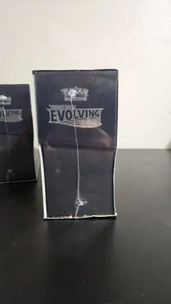 Pokemon TCG - Evolving Skies ETB - Sylveon/Espeon/Glaceon/Vaporeon - SEALED - Image 2