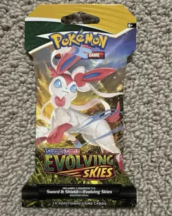 Pokemon TCG - Evolving Skies Sylveon Sleeved Booster Pack Sword & Shield SEALED - Image 1