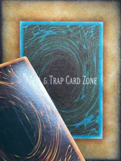 Yugioh Elemental Hero Sparkman YSD-ENS01 Ultra Rare Limited Edition MP - Image 3