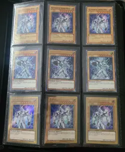 Yu-Gi-Oh GX 5DS Elemental Hero Stardust Dragon Binder Collection Ultimate Ultra - Image 1