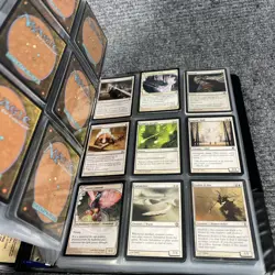 Magic The Gathering Collection Lot Vintage 2006- 2007 300+ Card Binder - Image 5