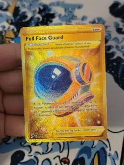 Full Face Guard 231/203 Secret Rare Pokemon Card - Sw&Sh Evolving Skies set - NM - Image 1