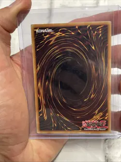 Yugioh Tri-Horned Dragon LCYW-EN157 Super Rare 1st Edition LP Lightly Played - Image 3