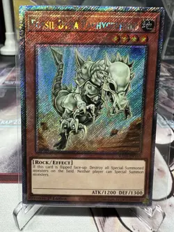 Yugioh Fossil Dyna Pachycephalo RA03-EN195 Platinum Secret Rare NM - Image 1