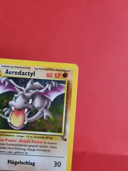 Pokemon Karte/card - Aerodactyl 1/64 - Fossil Holo Swirl - Very Good+ - Image 3