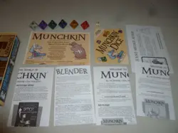 MUNCHKIN CARD GAME 2001 STEVE JACKSON GAMES BLENDER 1442 10D DICE SET RARE LOT > - Image 5