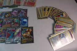 Pokemon Card HOLO/RHOLO lot 100 + 10 bonus + 5 extra V/VMAX/VSTAR NM all sleeved - Image 5