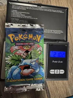 1999 Pokemon Base Set Booster Pack x3 Artset Charizard w/ box & case - Heavy - Image 5