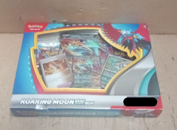 Pokemon TCG: Roaring Moon ex Box ( Foil Promo Card, Oversize Foil Card) - Image 1
