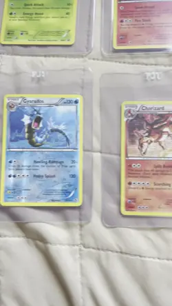 Pokemon TCG Black and White Lot of 15 Legendary Holo Cards + Plus More Cards - Image 2