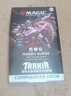 Magic: The Gathering Tarkir: Dragonstorm Commander Deck - Mardu Surge - Image 1