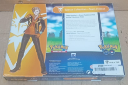 Pokemon TCG: GO Special Collection - Team Instinct - Image 2