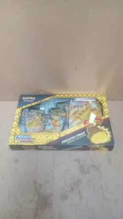 Pokemon TCG: Crown Zenith Special Collection Pikachu VMAX For Age 6+ years - Image 2