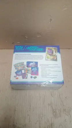 Pokemon TCG: Scarlet & Violet Journey Together Elite Trainer Box for Age 6+ - Image 3