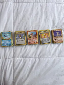 BEST DEAL ON POKEMON: 200+ mixed Japanese/English pokemon cards GREAT CONDITION - Image 1