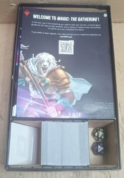 Magic: The Gathering Foundations Beginner Box - Image 2