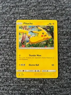 Pikachu SM04 Black Star Promo - Holo - Near Mint - Pokemon TCG (2016) - Image 1