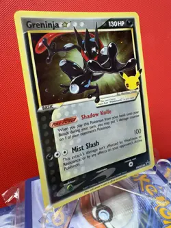 Pokemon Greninja Gold Star NM SWSH144 Holo Celebrations #424 - Image 2