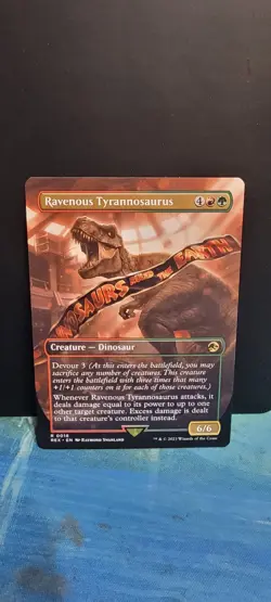 Magic The Gathering Jurassic world collection Ravenous Tyrannosaurus Borderless - Image 1
