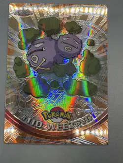 Pokemon Topps Chrome Weezing #110 LP Spectra Chrome - Image 3
