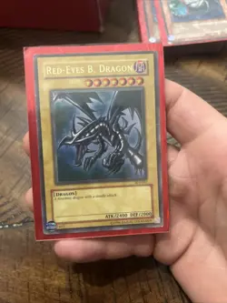 Yu-Gi-Oh! TCG Red-Eyes Black Dragon SDJ-001 Vintage Holo Rare Card 1996 - Image 1