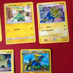 13 X Pokemon Cards Bundle Electrike And Manectric Including Holo Ex - Image 4
