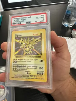⚡ SHADOWLESS ZAPDOS 16/102 - PSA 8 Holo - Pokemon Base Set⚡English Near Mint - Image 4