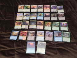 MTG Tales of Middle-Earth LOTR Lot of 30 Creature Cards-Bilbo/Legolas/Celeborn - Image 1
