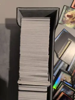 MTG 850+ cards Adventures in the forgotten realms & Innistrad Midnight hunt. NM - Image 5