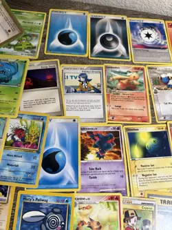 Pokemon Vintage and Mid era Card lot (Both lots ) - Image 4