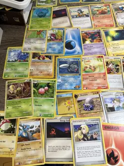 Pokemon Vintage and Mid era Card lot (Both lots ) - Image 5