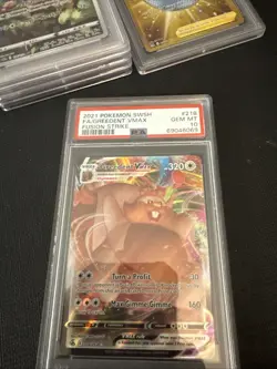 2021 Pokemon SWSH Fusion Strike Greedent VM #218/264 PSA 10 - Image 1