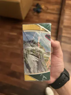 🔥 Pokemon TCG: Evolving Skies Build & Battle Box - Factory Sealed - Rare - Image 4