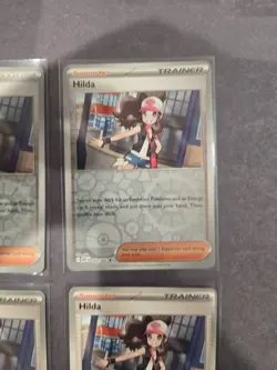 4x Hilda 084/086 Trainer Playset Pokemon SV White Flare 2 regular 2 Reverse Holo - Image 3