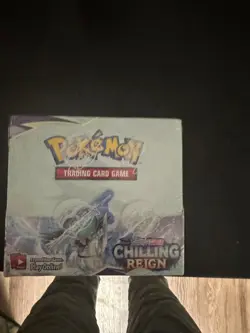 Pokemon TCG Sword & Shield - Chilling Reign Booster Display Box 820650818462 - Image 1