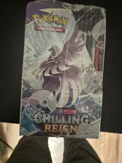 Pokemon TCG Sword & Shield - Chilling Reign Booster Display Box 820650818462 - Image 5