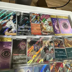 Pokemon Lot of Near Mint Condition 33 Cards - Image 3