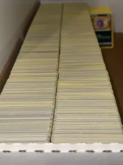 Pokemon Sword & Shield, Sun & Moon Era Bulk Lot of 1000+ NM all yellow border - Image 2