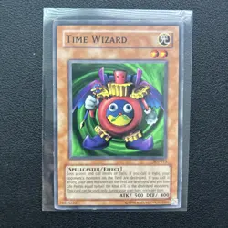 Time Wizard SDJ-015 YuGiOh Card (LP) - Image 1