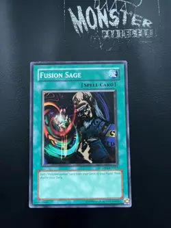 YUGIOH FUSION SAGE COMMON DP1-EN015 - Image 1
