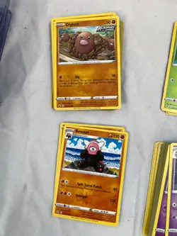 Lot of 400+ POKEMON Cards w/ Card Sleeves - Image 4