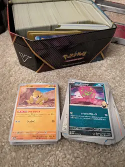 Pokemon Lot Of Tins With Bulk Cards Collection English & Japanese (read descr.) - Image 4