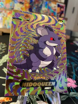 Shadow Nidoqueen Gold Holo #0031 - Crystal Collection 2024 - Pokemon Card - Image 3