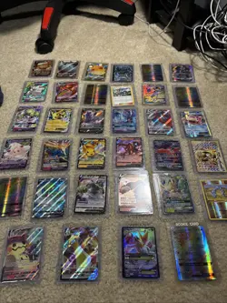 34 non graded Pokemon cards - Image 1