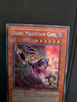 YuGiOh! Dark Magician Girl CT2-EN004 Secret Rare Limited Edition Lp - Image 2
