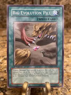 Big Evolution Pill SD09-EN017 Yu-Gi-Oh! Card 1st Edition - Image 1
