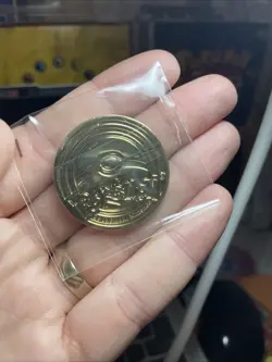 Pokemon Card Game Charizard UPC GOLD COIN | Mint/SEALED, Nintendo TCG Offical - Image 4