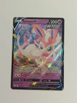 Sylveon V 074/203 ULTRA RARE SWSH Evolving Skies Pokemon Card NM Holo 2021 - Image 2