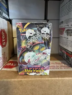 Pokemon TCG: Sword & Shield - Vivid Voltage Booster Box Factory Sealed 36 Packs 820650817496 - Image 2