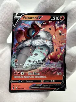 Volcarona V 021/203 SWSH Evolving Skies Ultra Rare Holo Pokemon TCG Card 2021 NM - Image 2